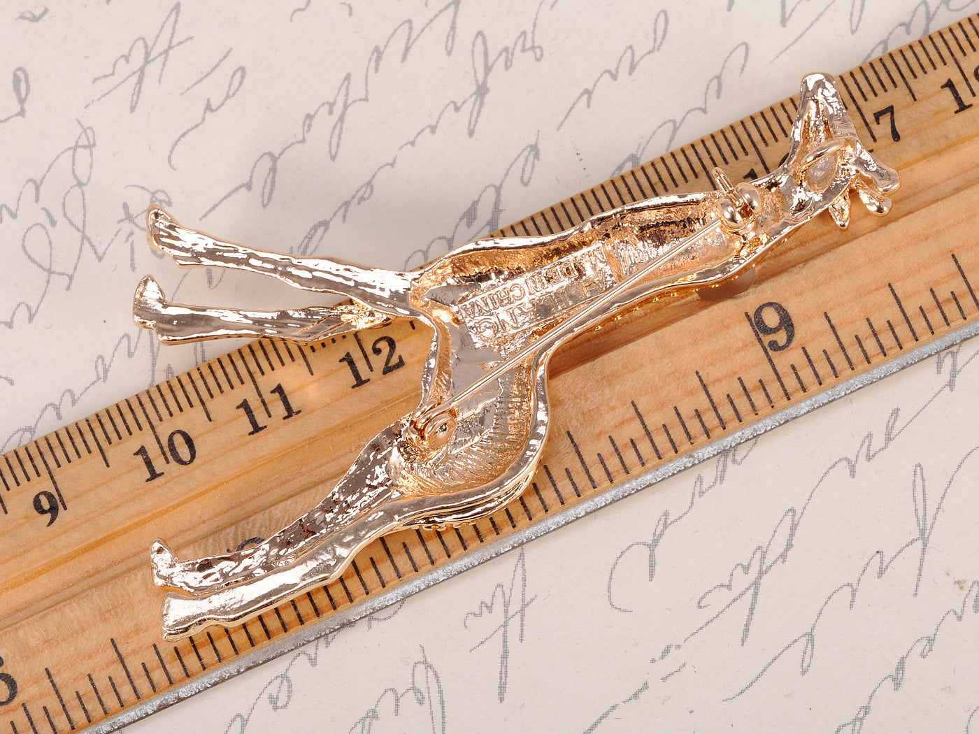 Yellow Animal Giraffe Spotted Texture Brooch Pin