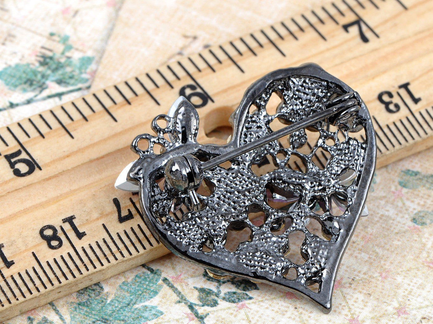 Floral Insect Butterfly Love Flower Heart Brooch Pin