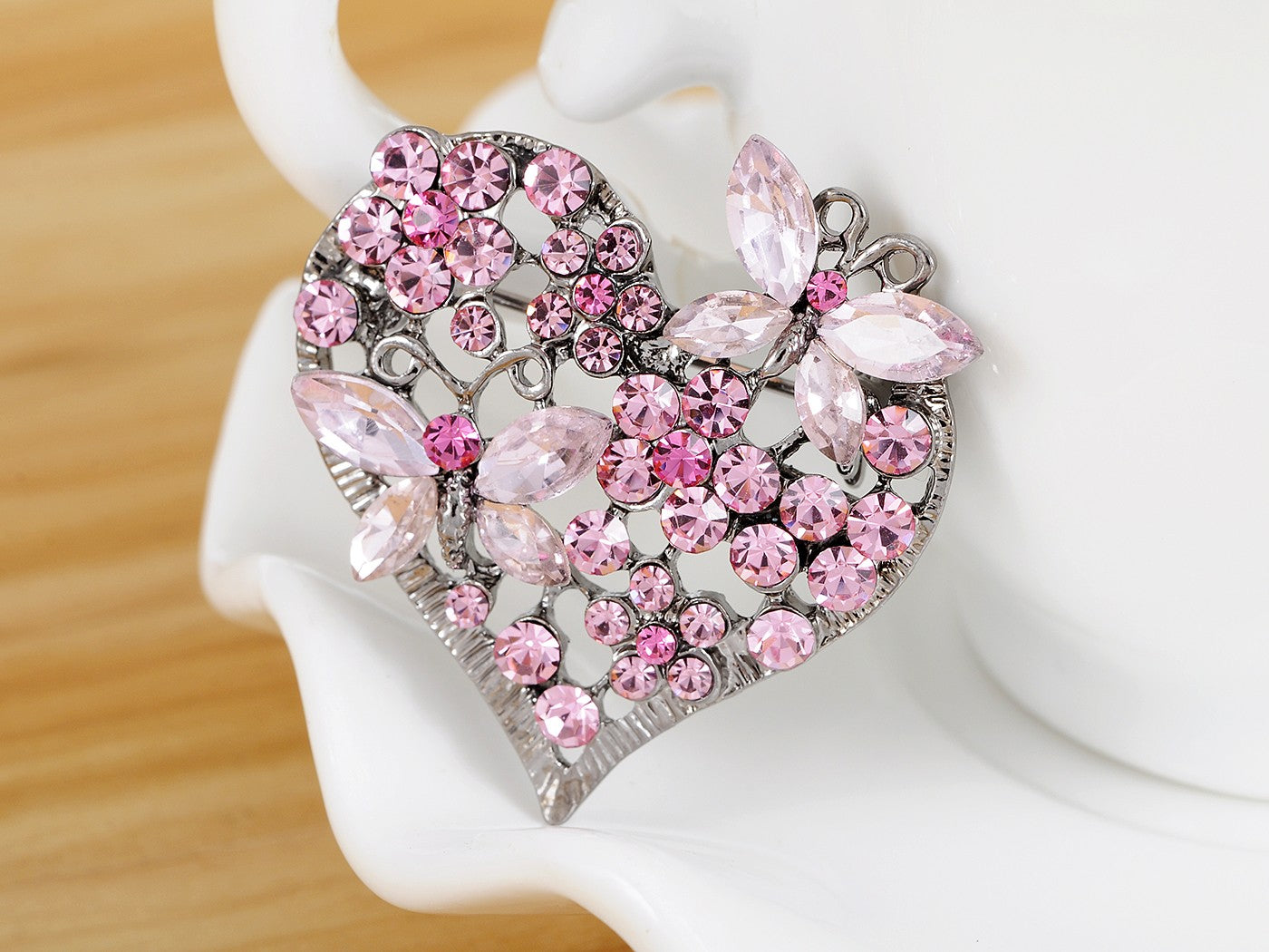 Floral Insect Butterfly Love Flower Heart Brooch Pin