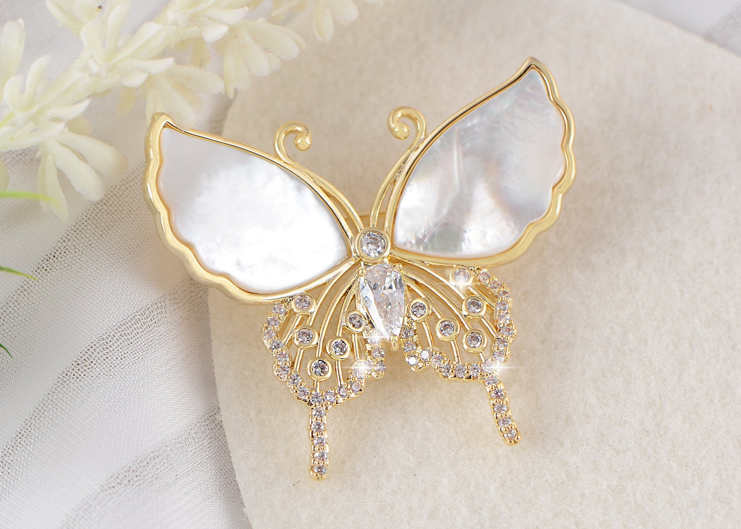 Alilang Sparkling Zircon Seashell Butterfly Brooch Pin With Crystal Rhinestones For Wedding Party
