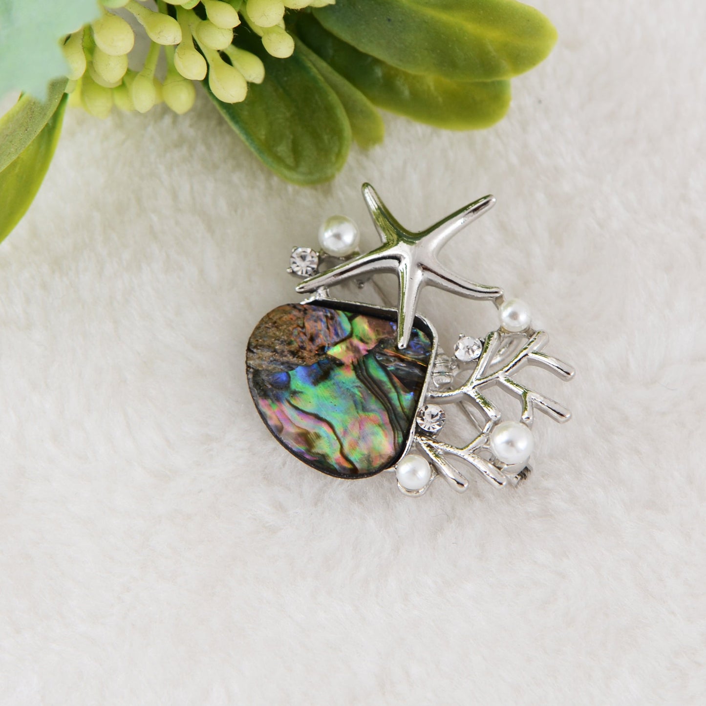 Elegant Zircon Gold Starfish Shell Pearl Brooch Pins For Ladies Inlay Sea Animal Jewelry Brooches