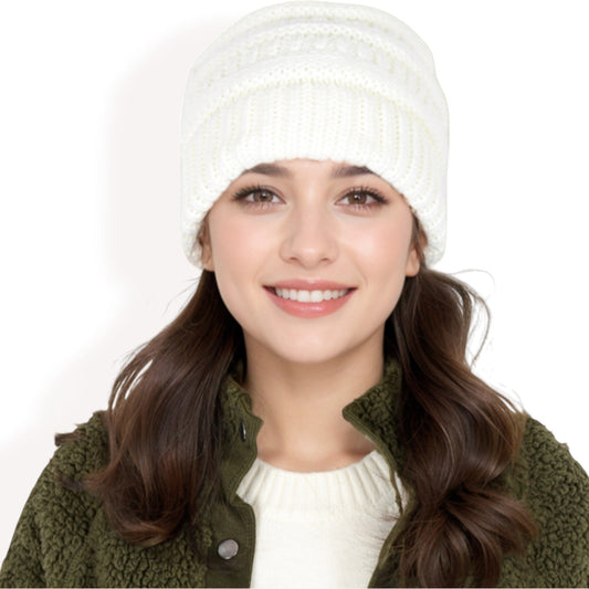 Satin-Lined Knit Beanie for Hair Protection and Moisture Retention in a Cozy Slouch Design