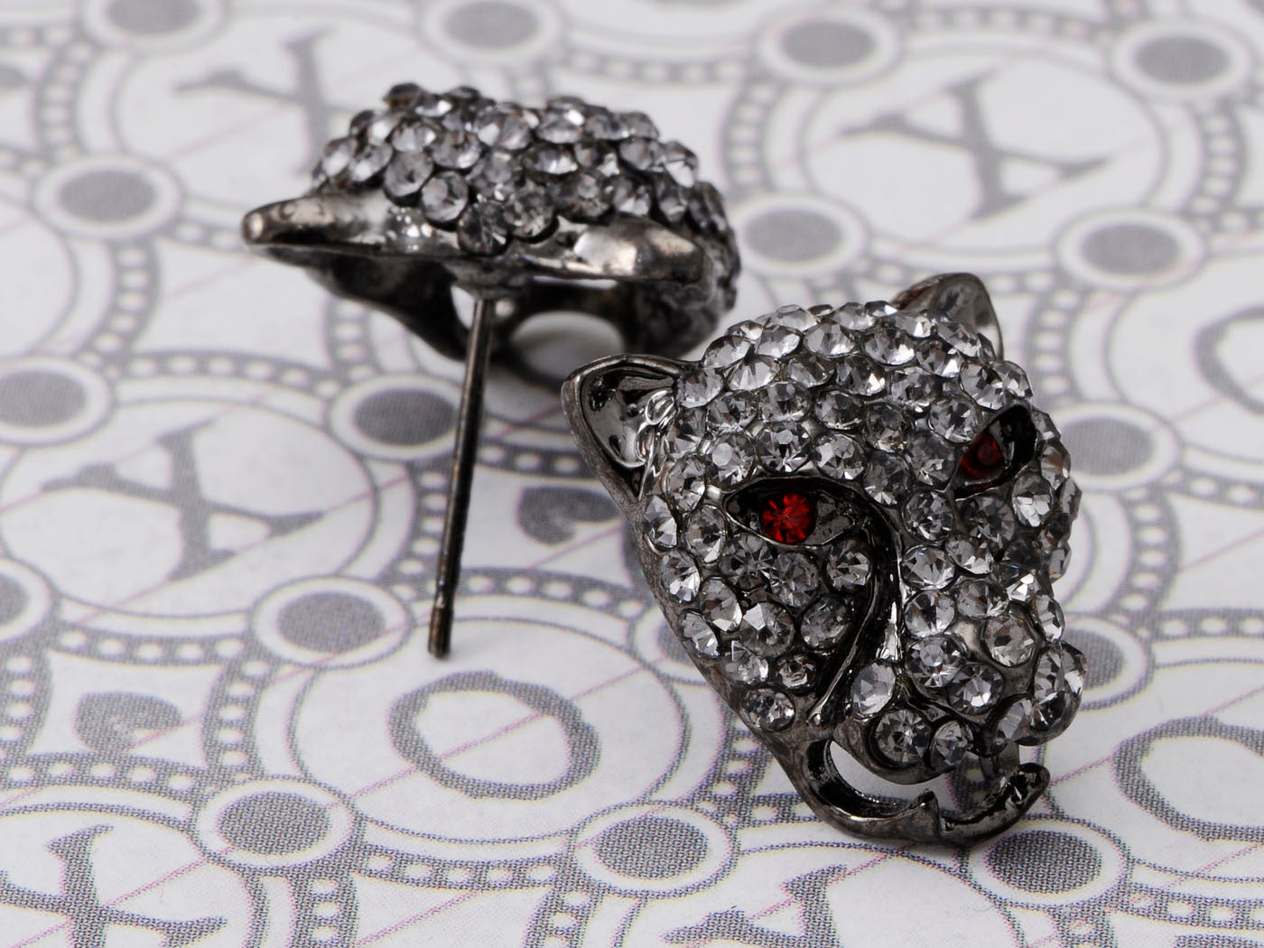 African Silver Growling Aggressive Jaguar Cat Red Eyes Earrings