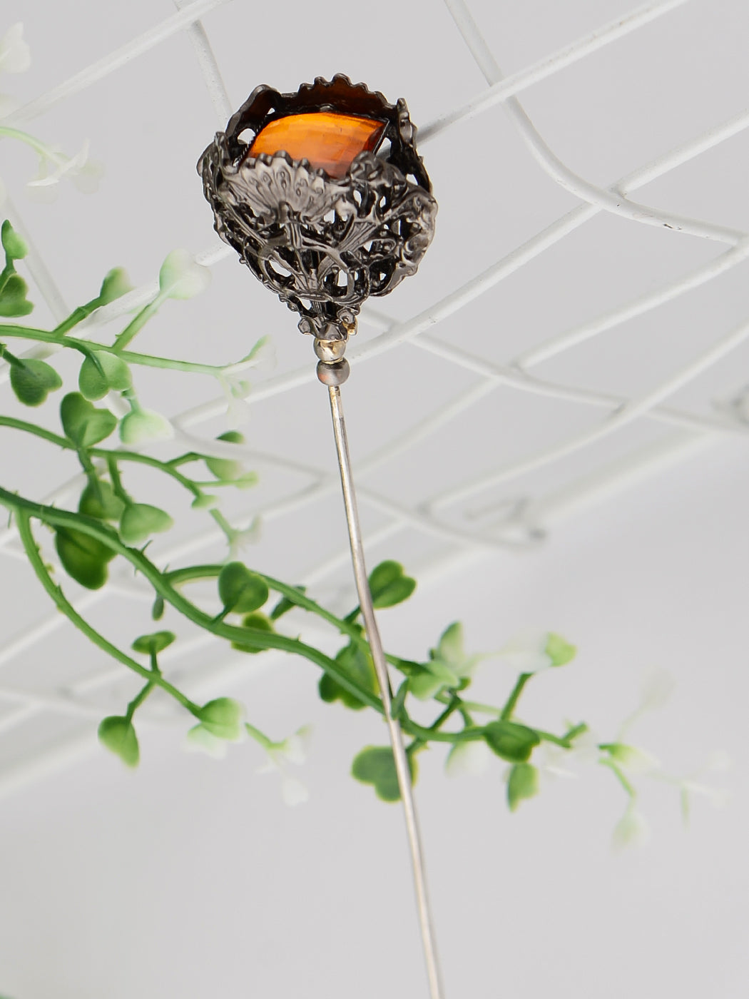 Long Hat Pin Black Retro Hollow Out Design Stick Pin Vintage Style Galvanized Alloy