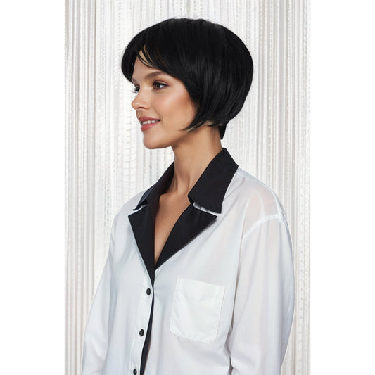 11 Inch Short Layered Pixie Cut Wigs for Women Synthetic Layered Highlight Wigs with Bangs for Styling