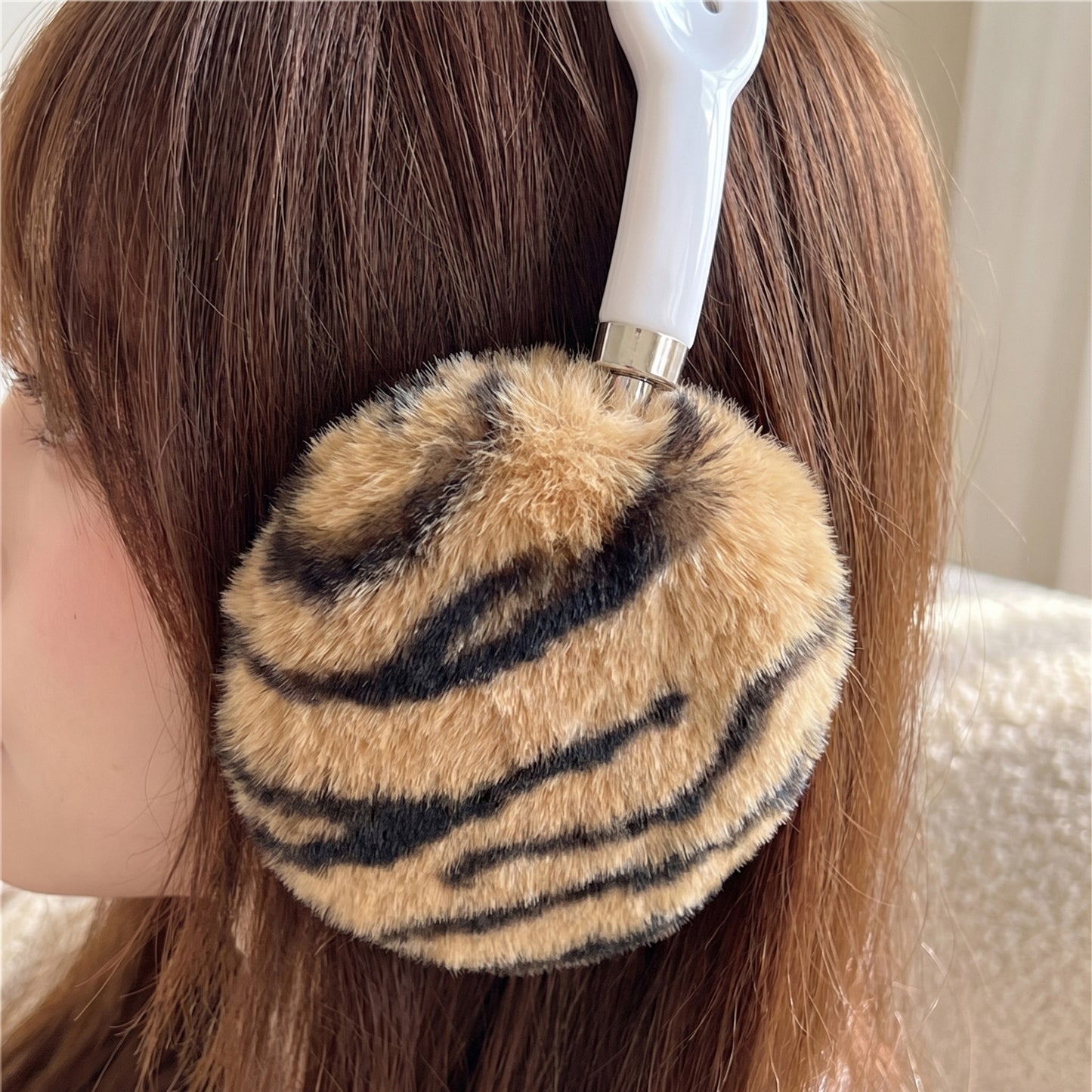 Tiger Print Plush Headphone Case for AirPods Max, Cute Furry Protective Cover with Soft Lining