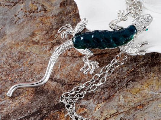 Green Resin Bead Body Water Gecko Lizard Pendant Necklace
