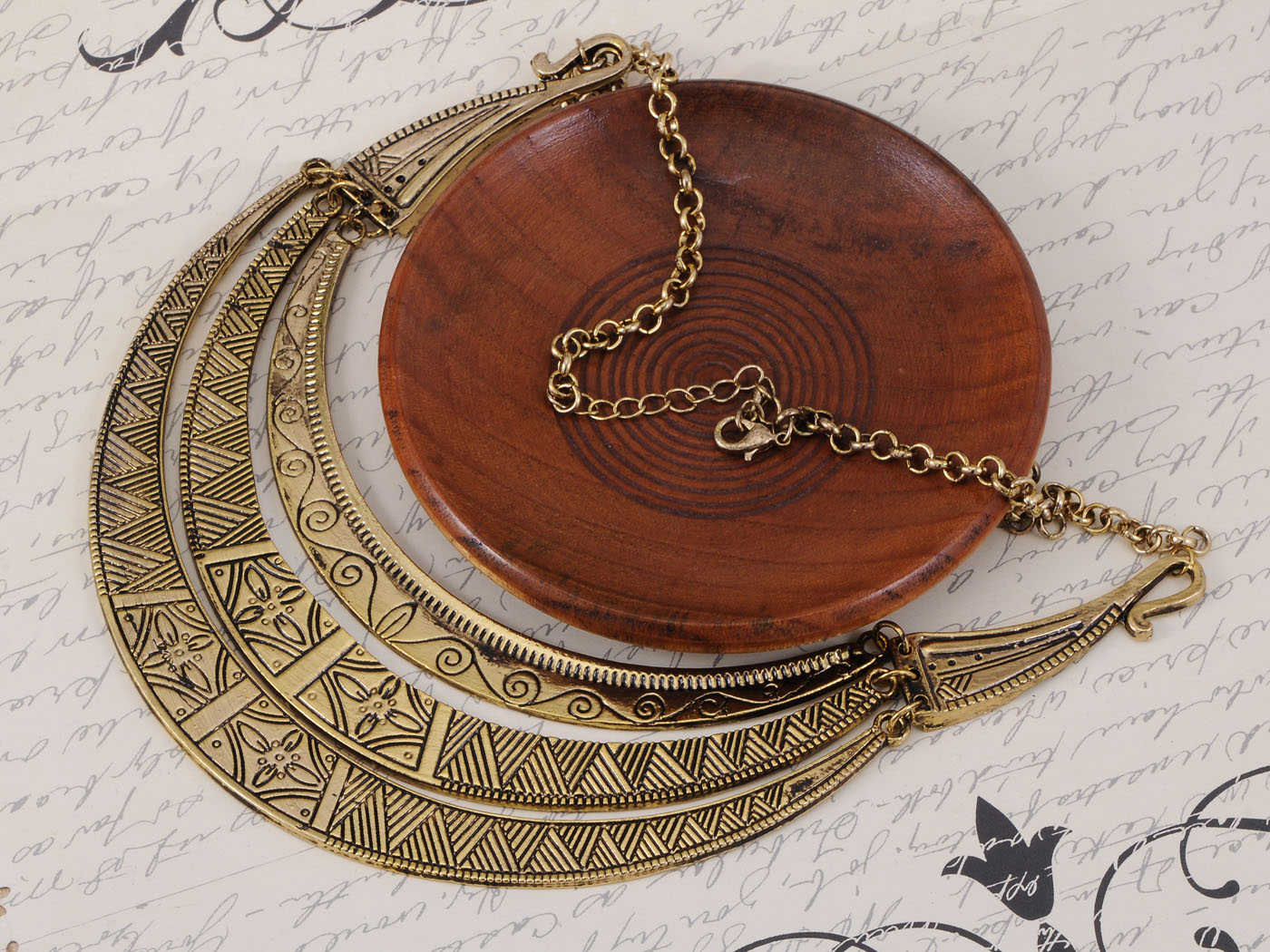 Matte Filigree Floral Cut Out Statement Bib Collar Necklace