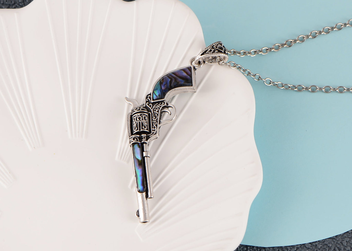 Alilang Antiqued Silvery Tone Abalone Shell Revolver Pistol Gun Pendant Necklace for Women Men
