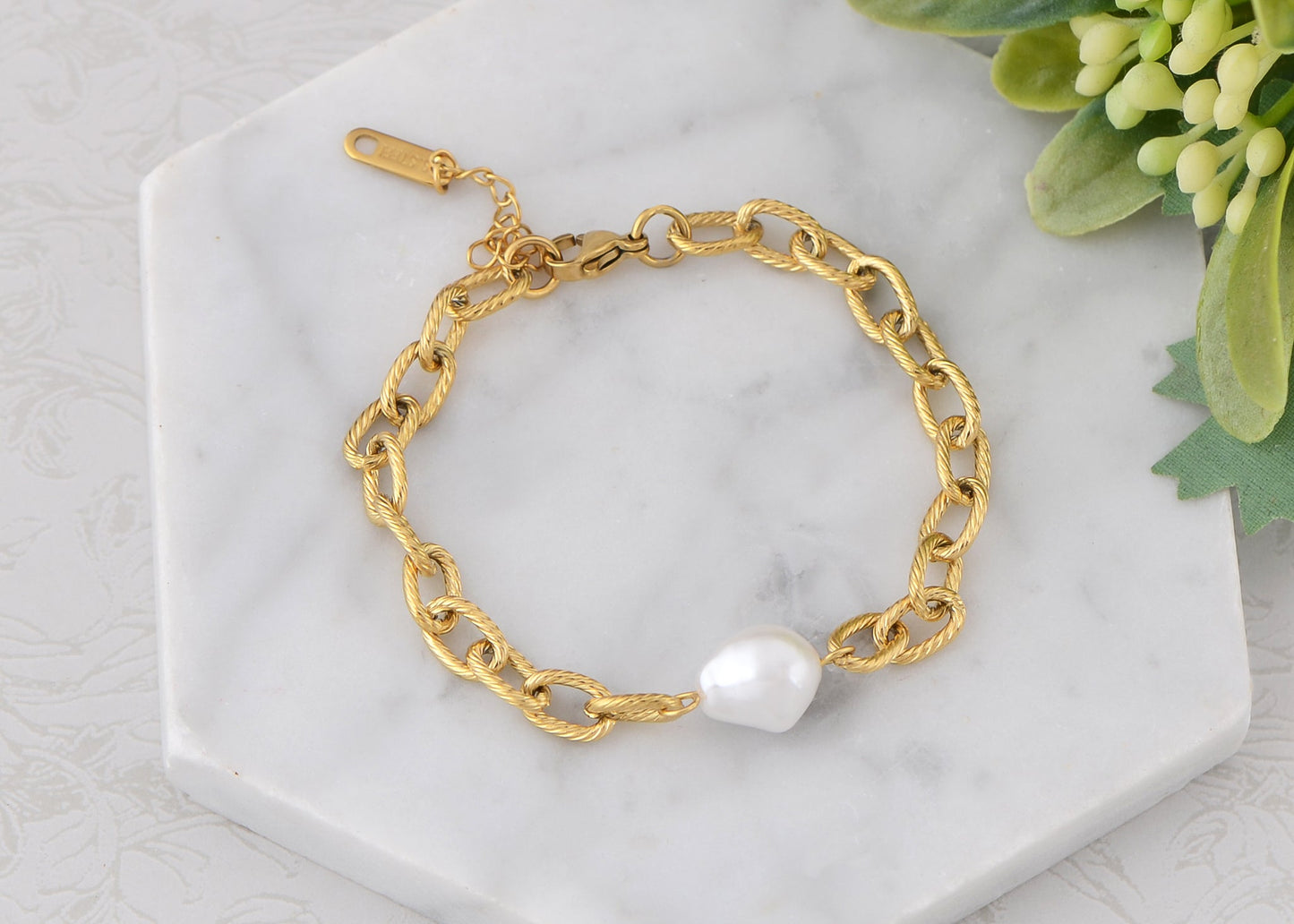 18K Gold-Plated Pearl Link Bracelet - Stainless Steel Pearl Bead Chain Bracelet Boho Chic Jewelry for Valentine's Day Birthdays