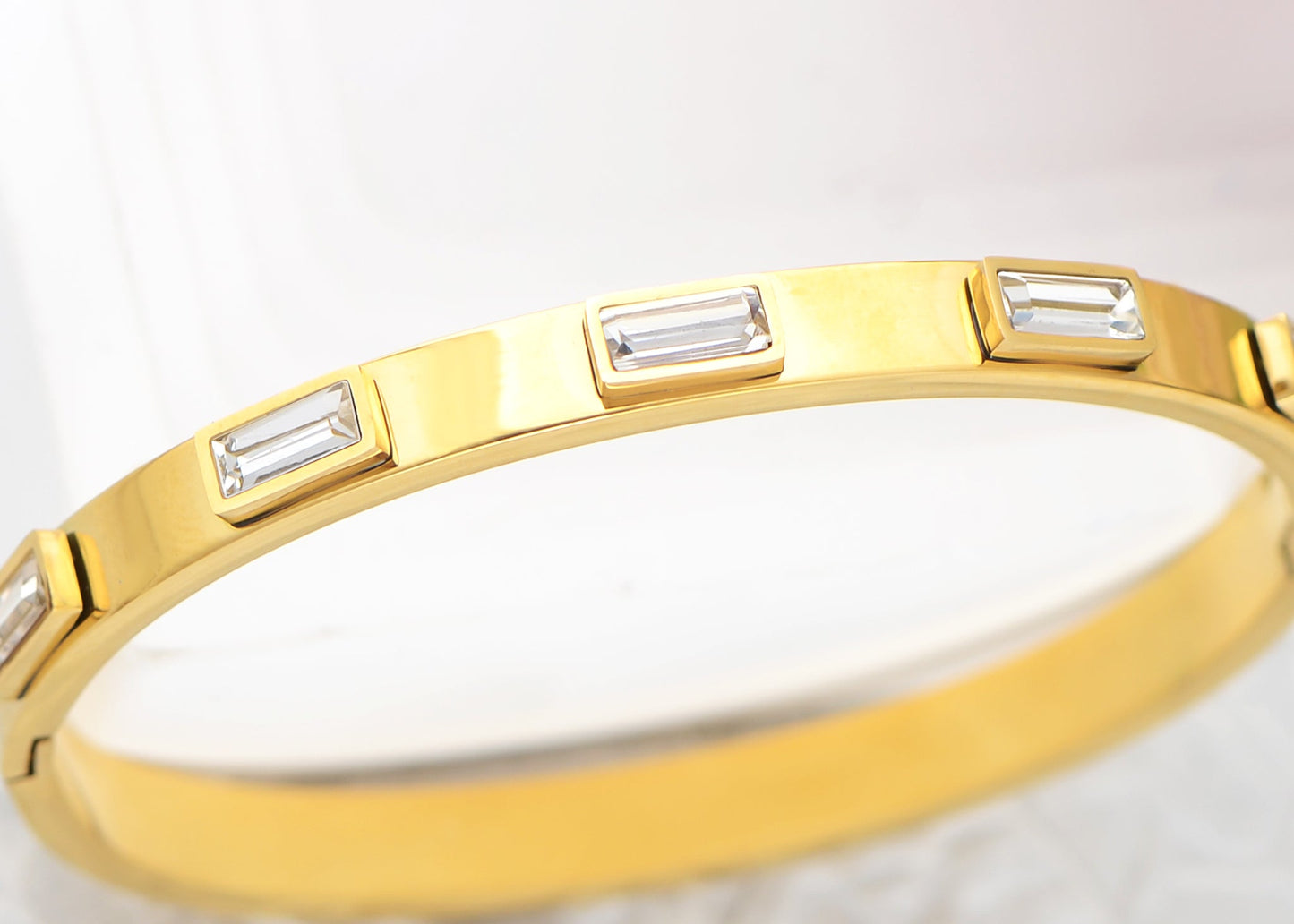 18K Gold Plated Bangle Bracelets for Women with Cubic Zirconia Stainless Steel Friendship Bracelet Jewelry for Christmas