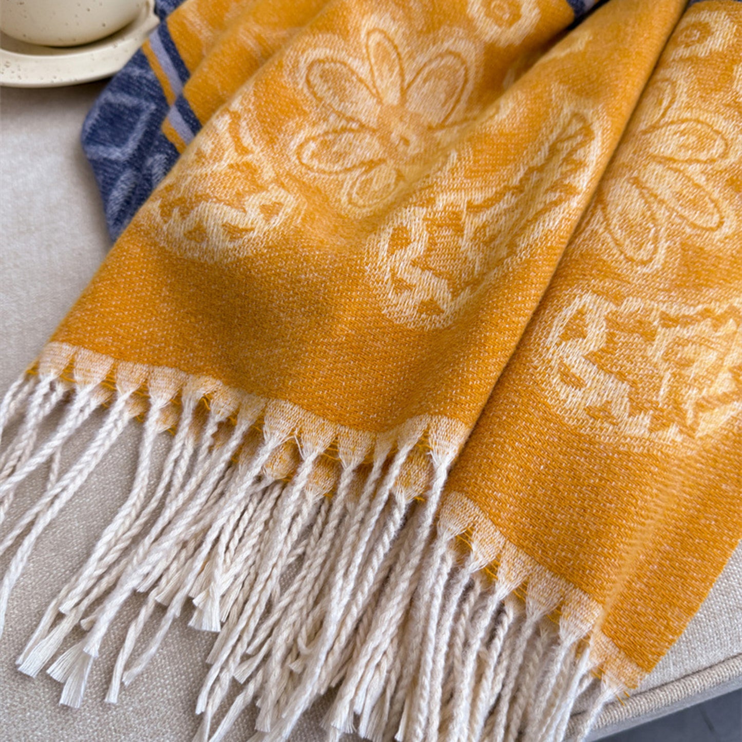 Scarf with Jacquard Geometric and Paisley Pattern Fringe Design 78.5¡Á27.5 Inches