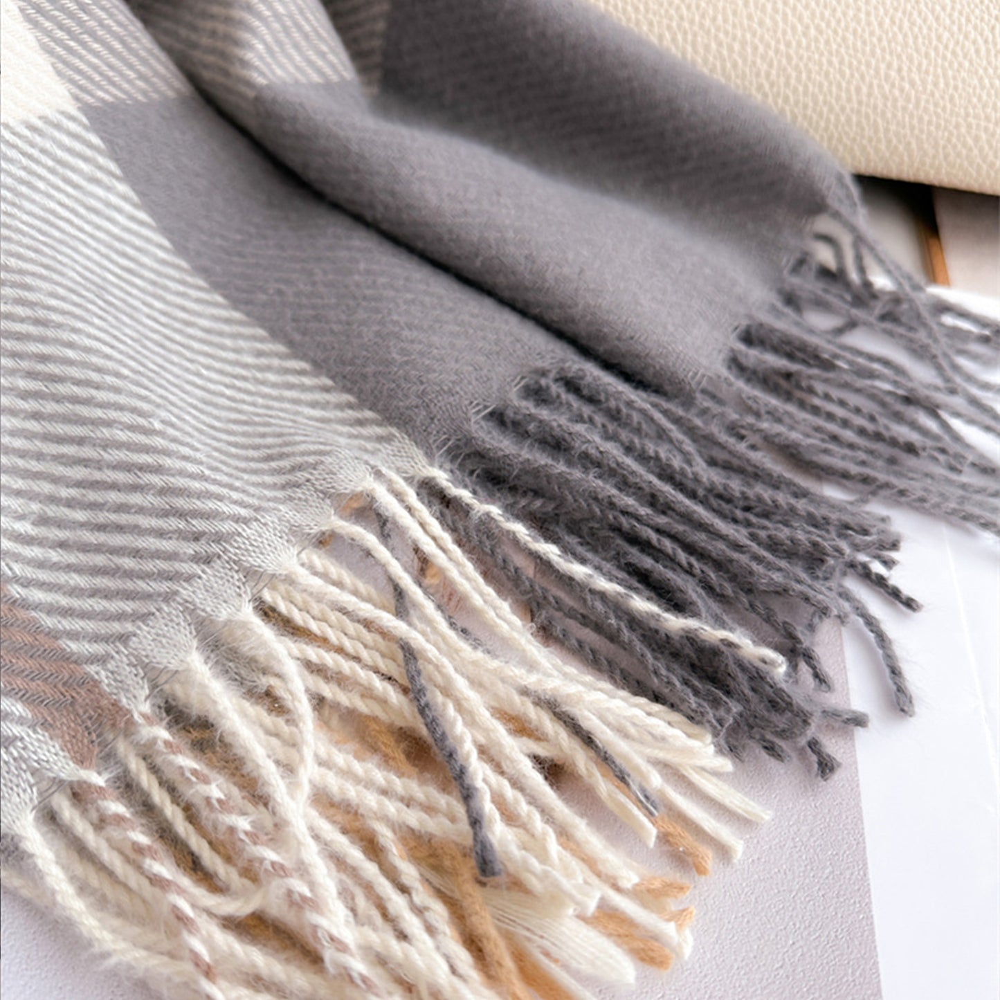Soft Winter Plaid Scarf with Warm Cozy Feel and Fringe Trim 78.5¡Á26 Inches