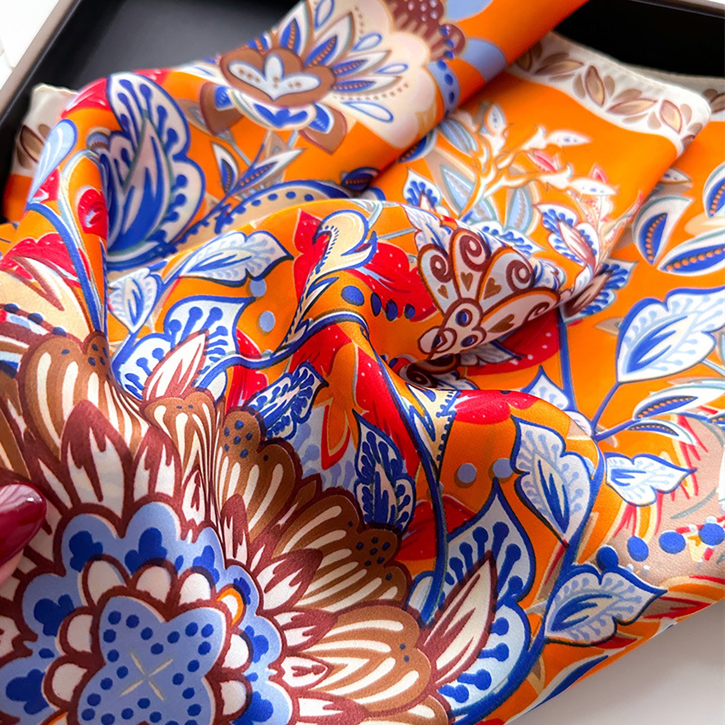 Floral Satin Square Scarf Lightweight Soft Feel 27.5¡Á27.5inches