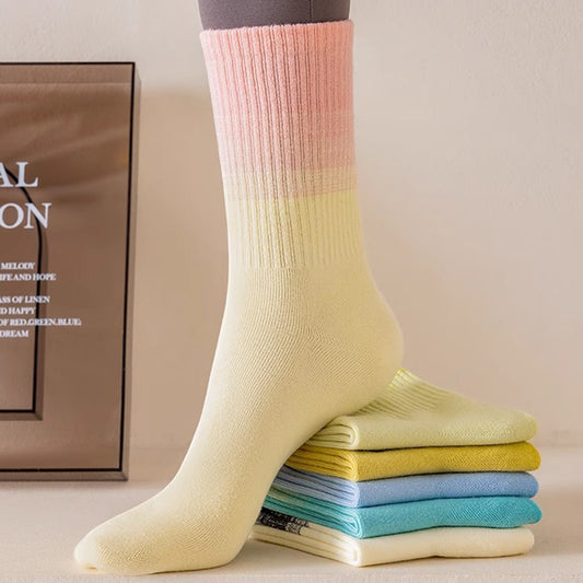 Women's Gradient Crew Socks 3-Pack Soft Stretch Knit Comfortable Stylish Everyday Wear