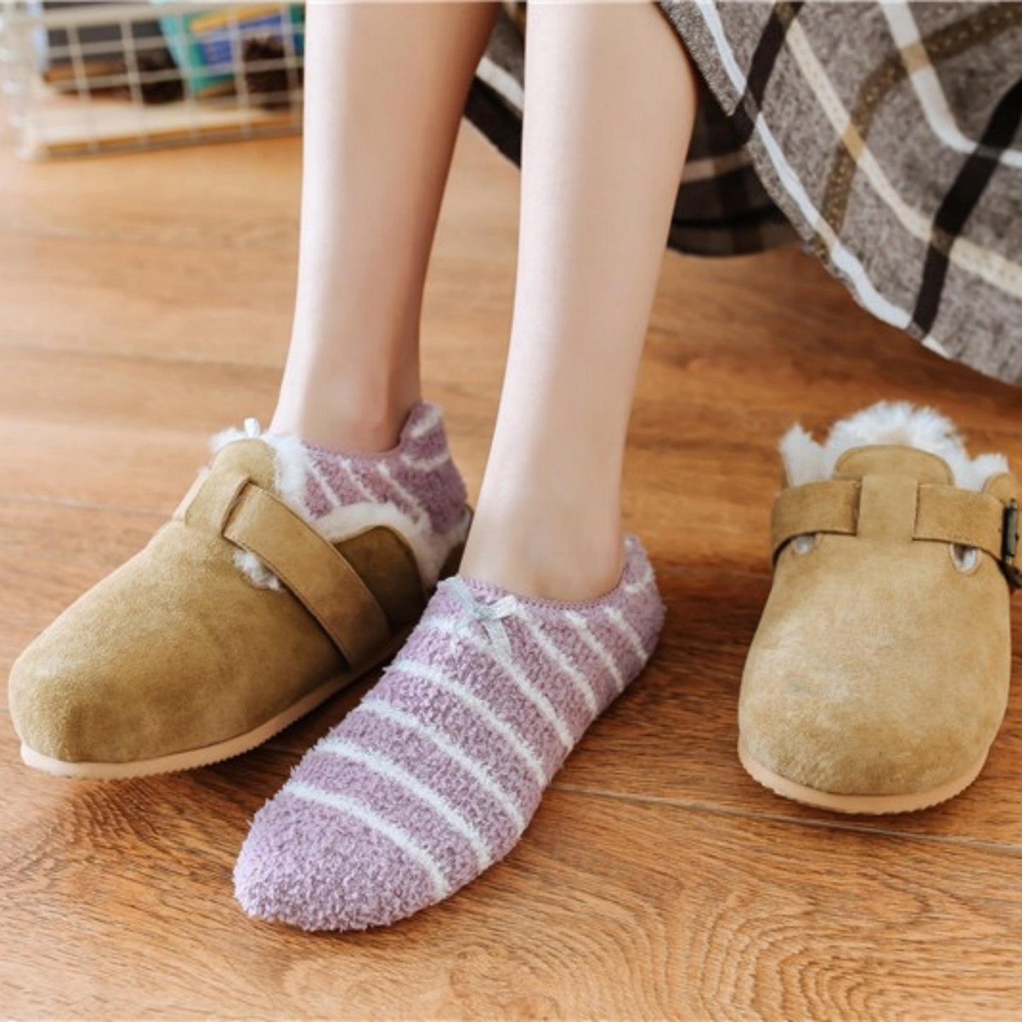 3-Pack Non-Slip Plush Fuzzy Slipper Socks with Fabric Bow and Grip Bottoms