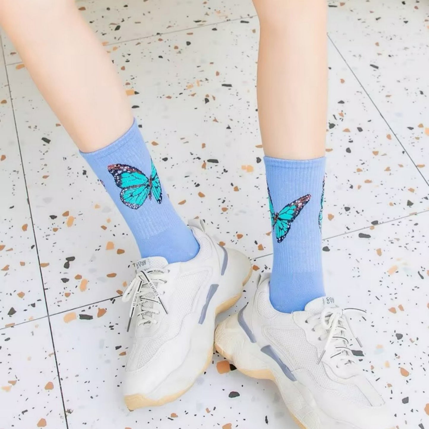 2-Pack Butterfly Graphic Crew Socks Soft Knit Ribbed Cuff Stylish Casual Sock Set