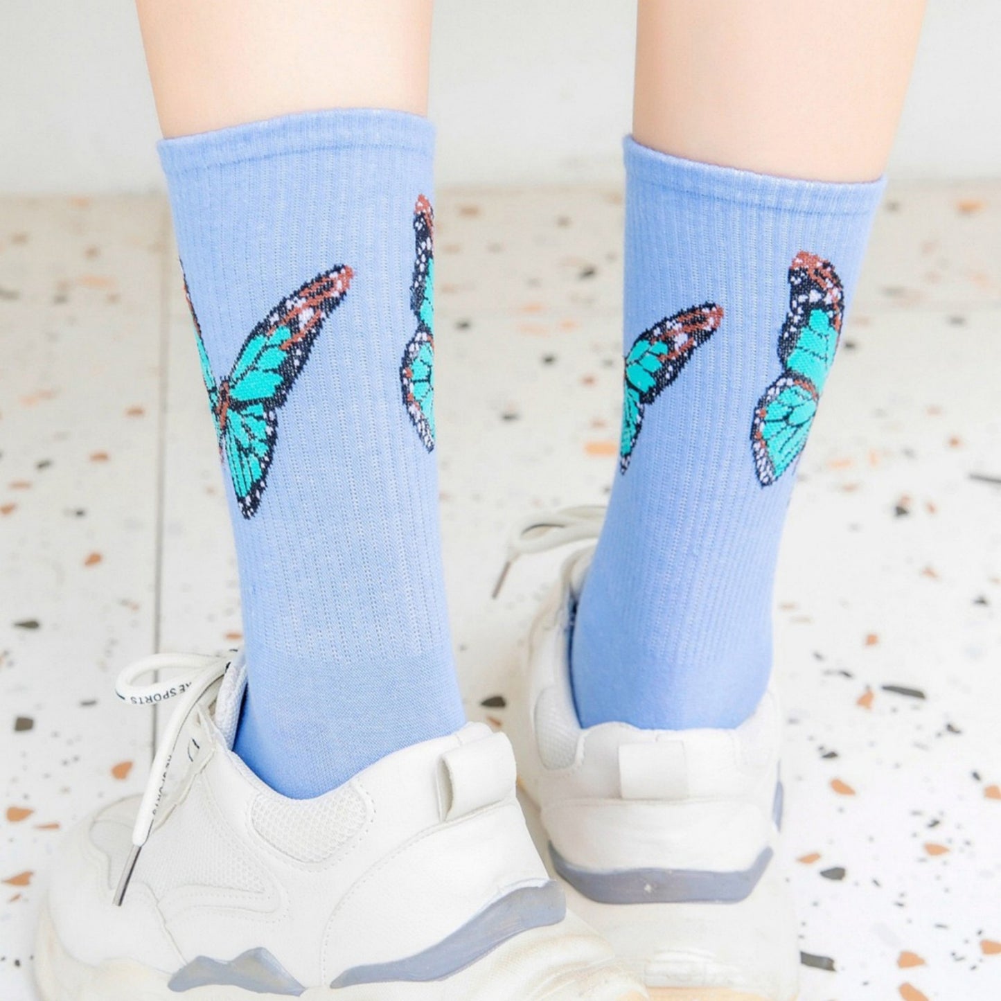 2-Pack Butterfly Graphic Crew Socks Soft Knit Ribbed Cuff Stylish Casual Sock Set