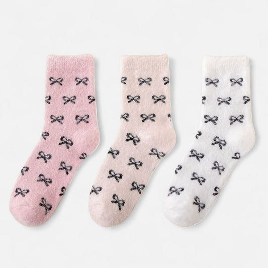 3-Pack Fuzzy Crew Socks with Allover Bow Pattern Soft Cozy Knit Winter Sock Set