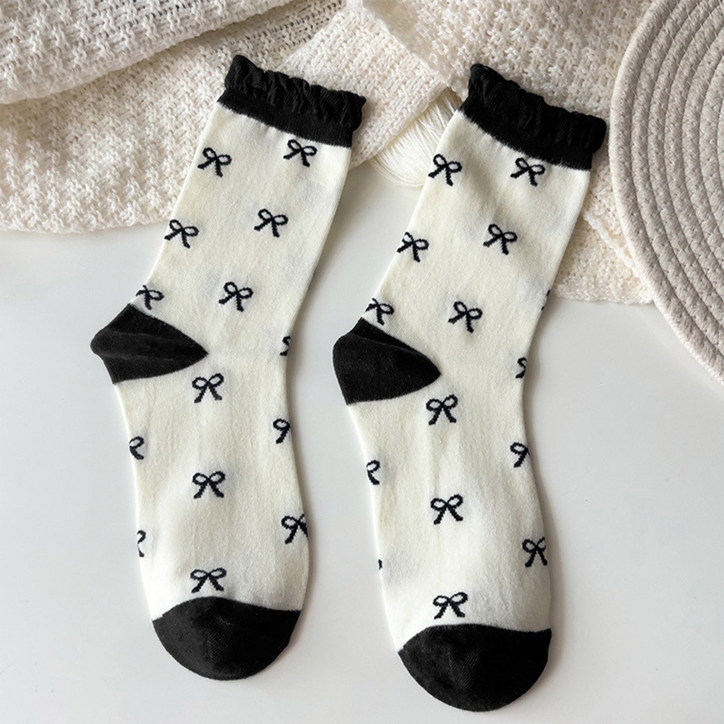 3 Pairs Women's Mid-Calf Socks with Bow Pattern and Ruffled Cuff