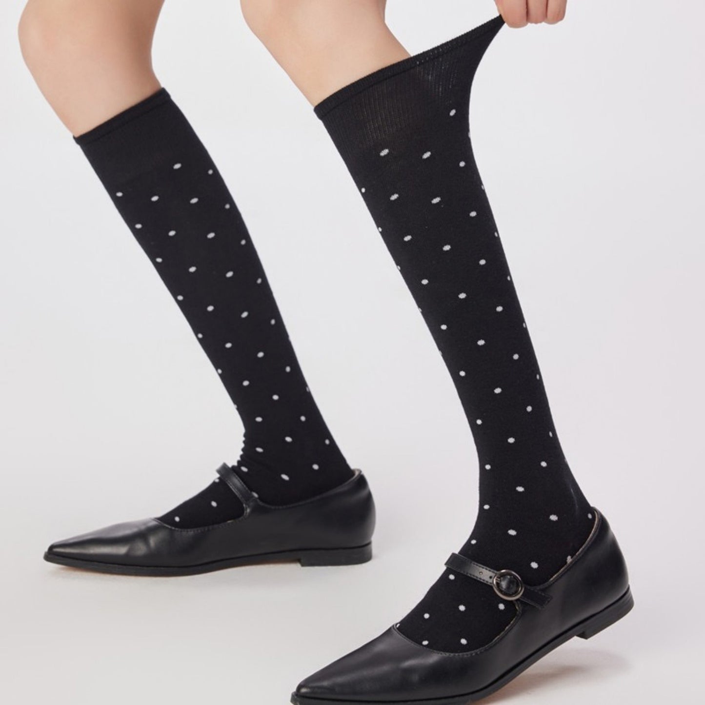 2-Pair Knee-High Socks with Classic Polka Dot Pattern Soft Stretch Fabric Perfect for Gifting and Everyday Wear