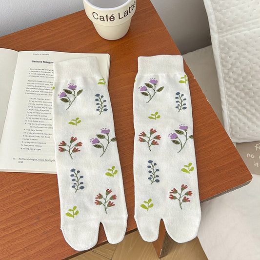 3 Pairs Floral Patterned Split-Toe Socks Soft Cotton Stretch Knit Crew Style
