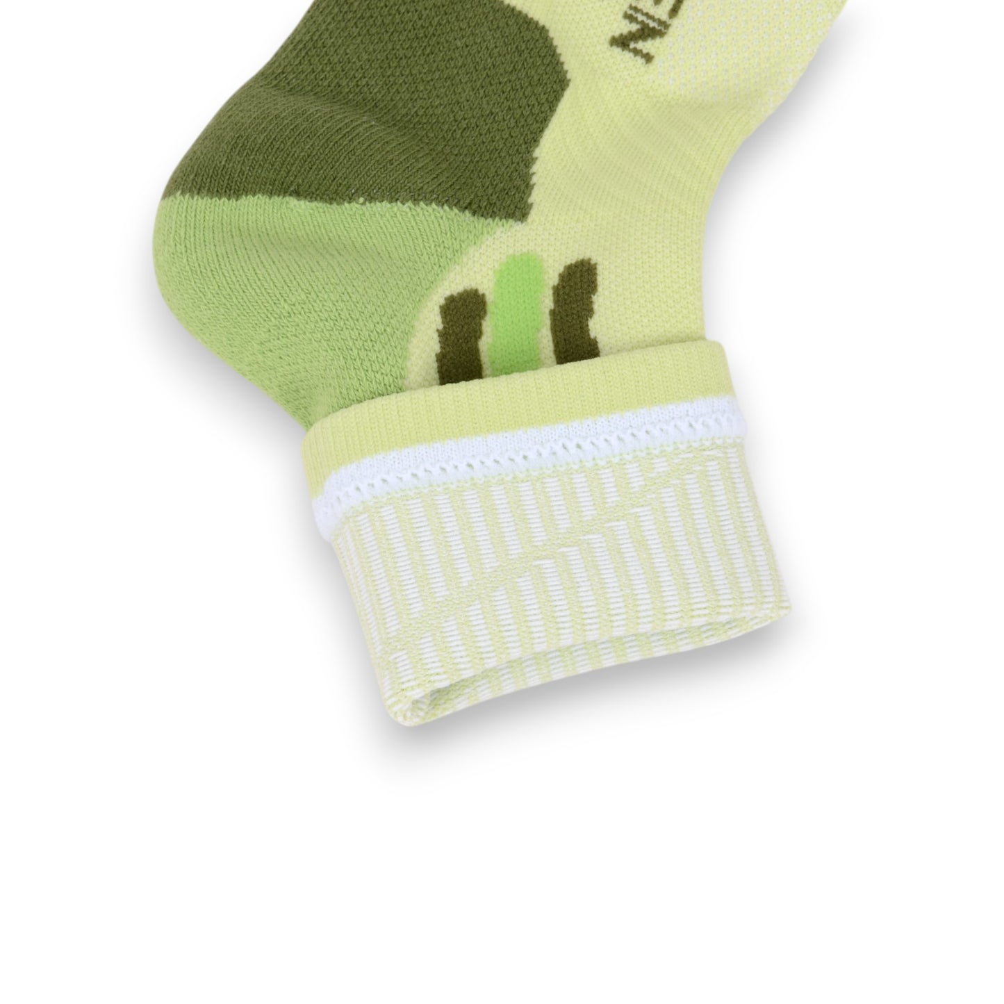 3 Pair Pack Sports Crew Socks with Color Block Toes Cushioned Soles and Ribbed Knit Design