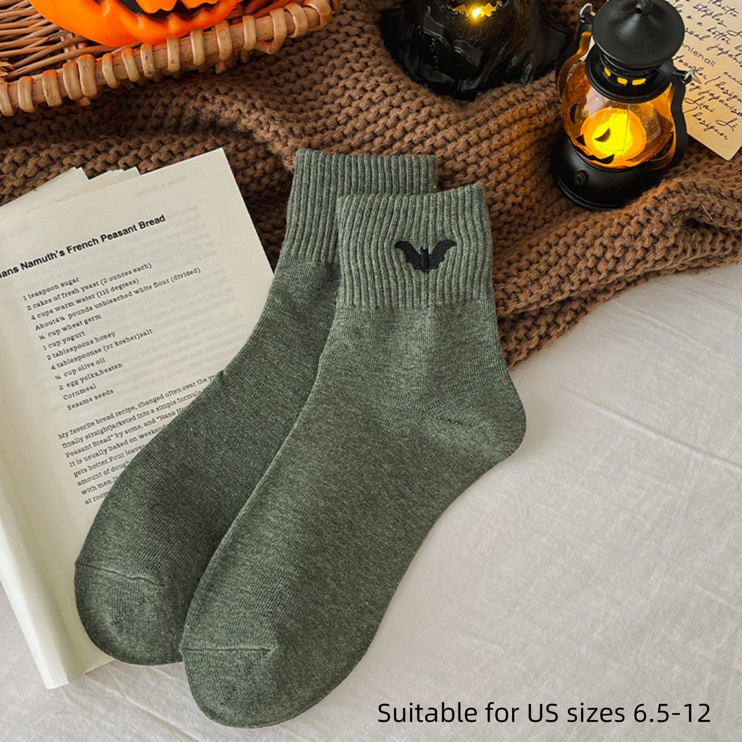 3-Pack Crew Socks with Ribbed Cuffs in Festive Halloween Design