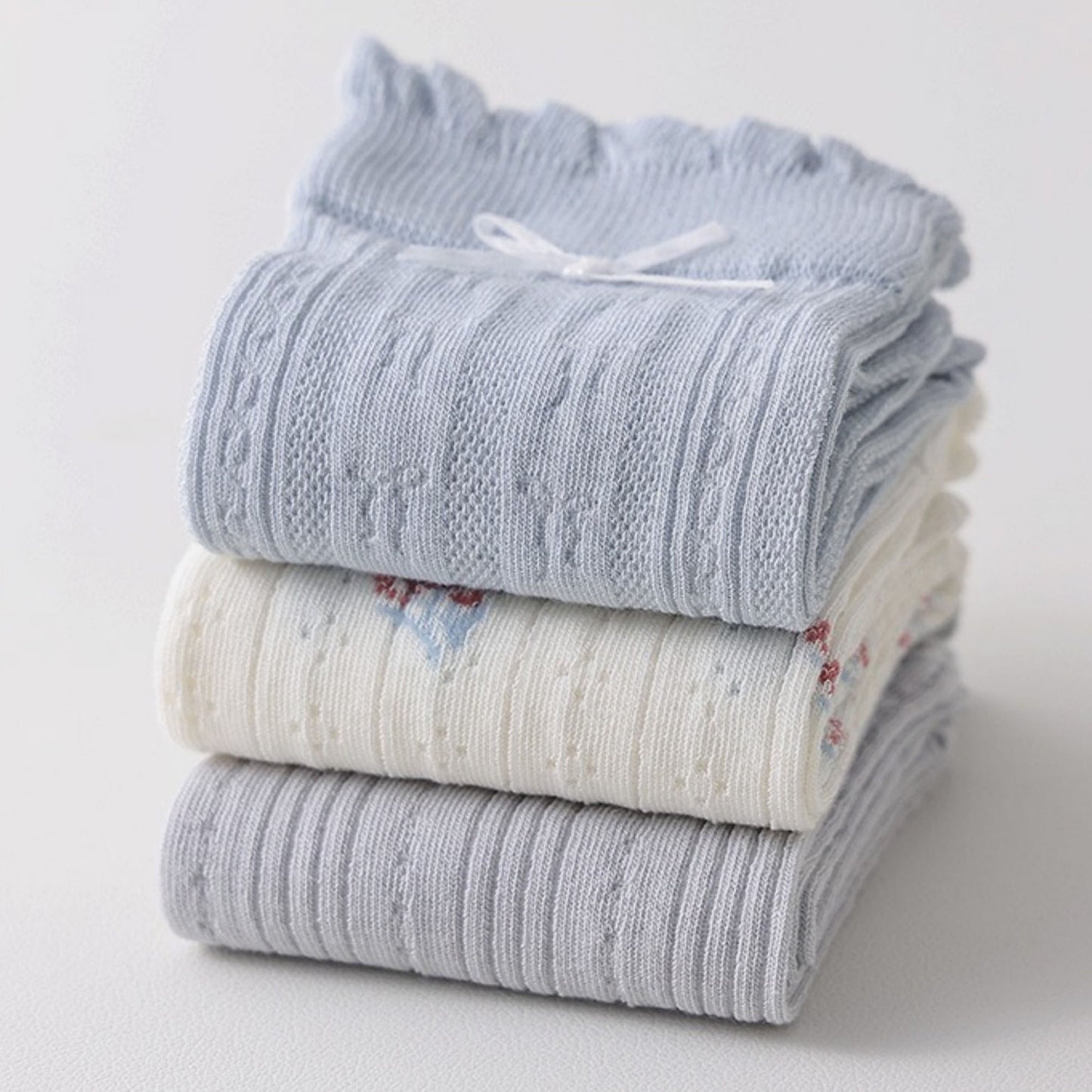 3 Pair Pack Quarter Socks with Knit Patterns Lace Trim and Bow Detail