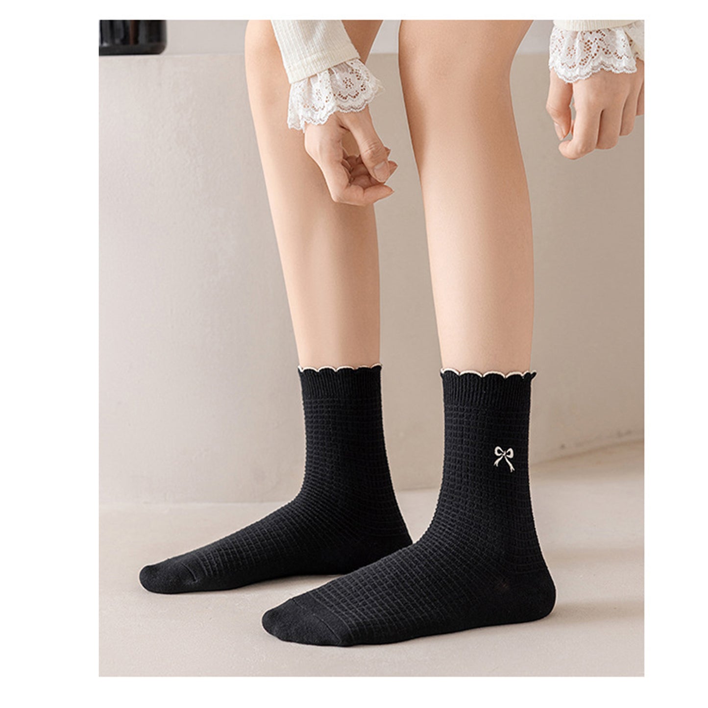 3 Pairs Knit Socks with Waffle Texture Bow Embroidery Ruffled Edge Ribbed Cuffs