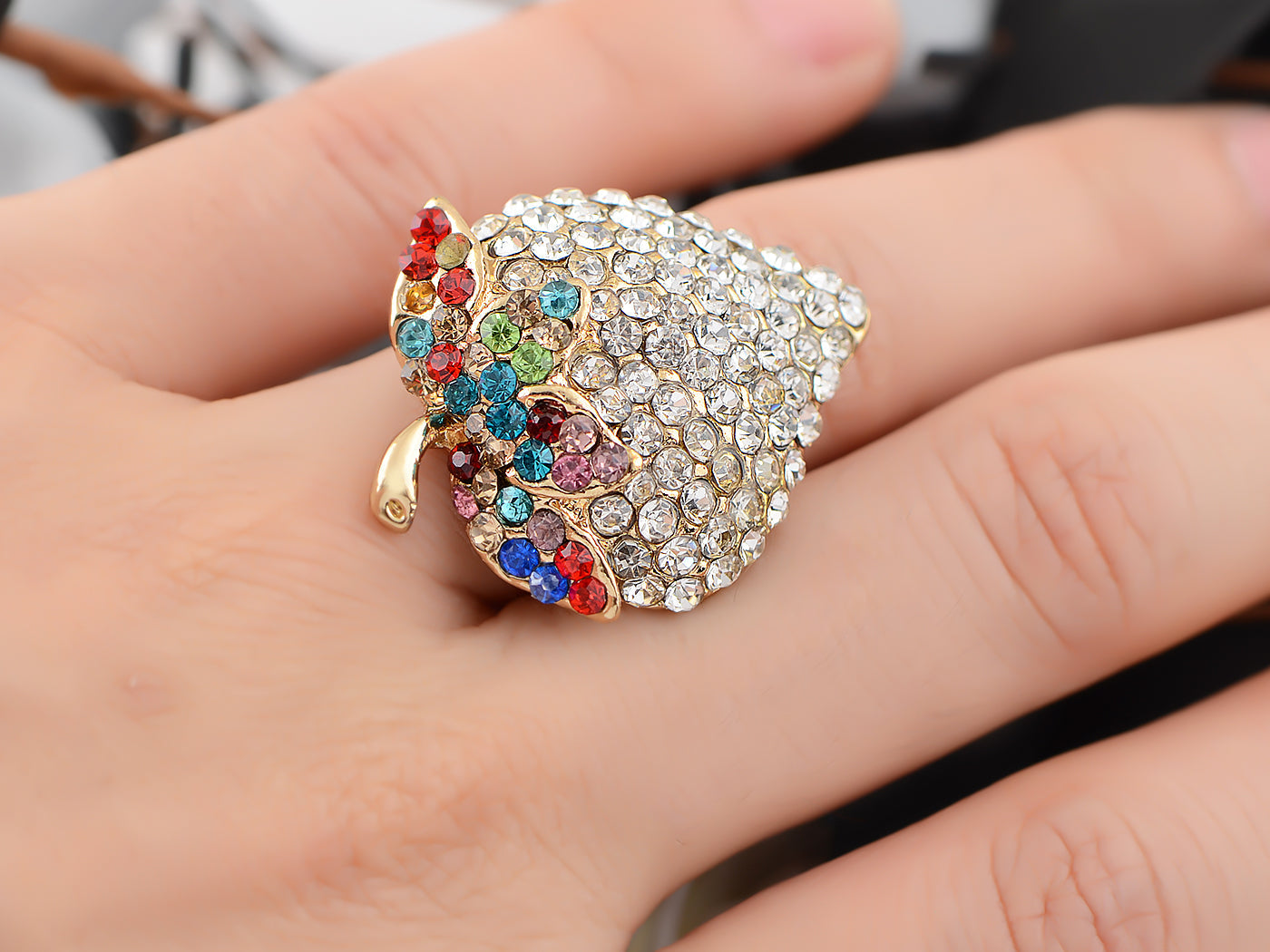 Women Elegant Crystal Rhinestone Sweet Strawberry With Colorful Leaves Fashion Ring