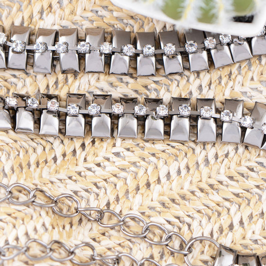 Geometric Waist Chain with Square Link Design and Crystal Accents