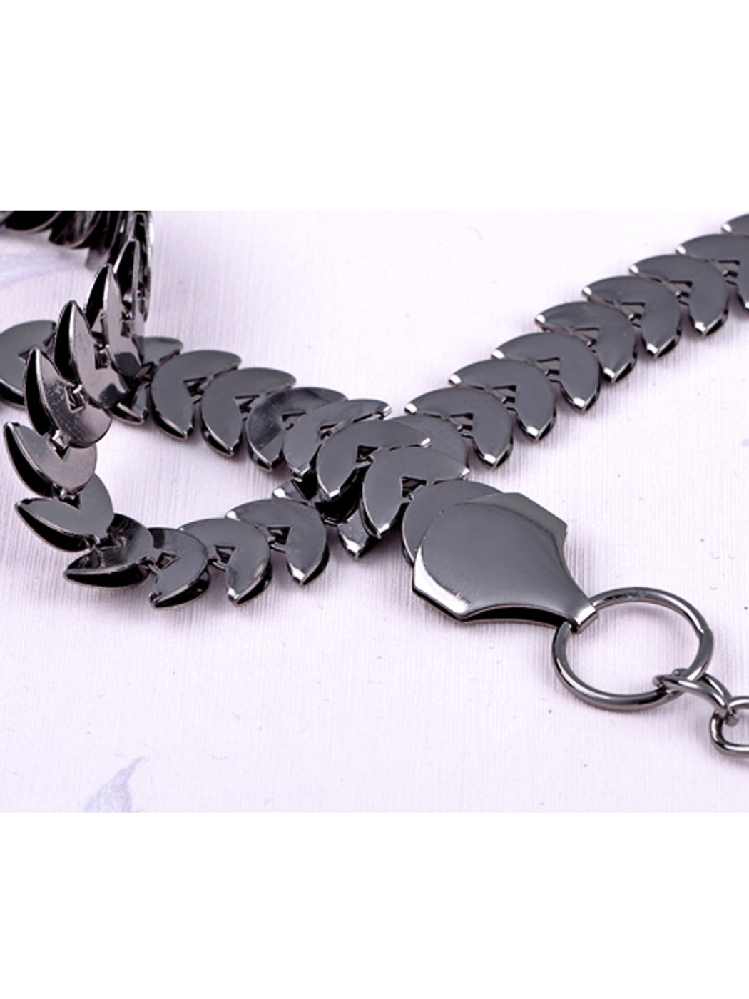 Five Flowers To The Face Gun Cross Coil Chained Belt