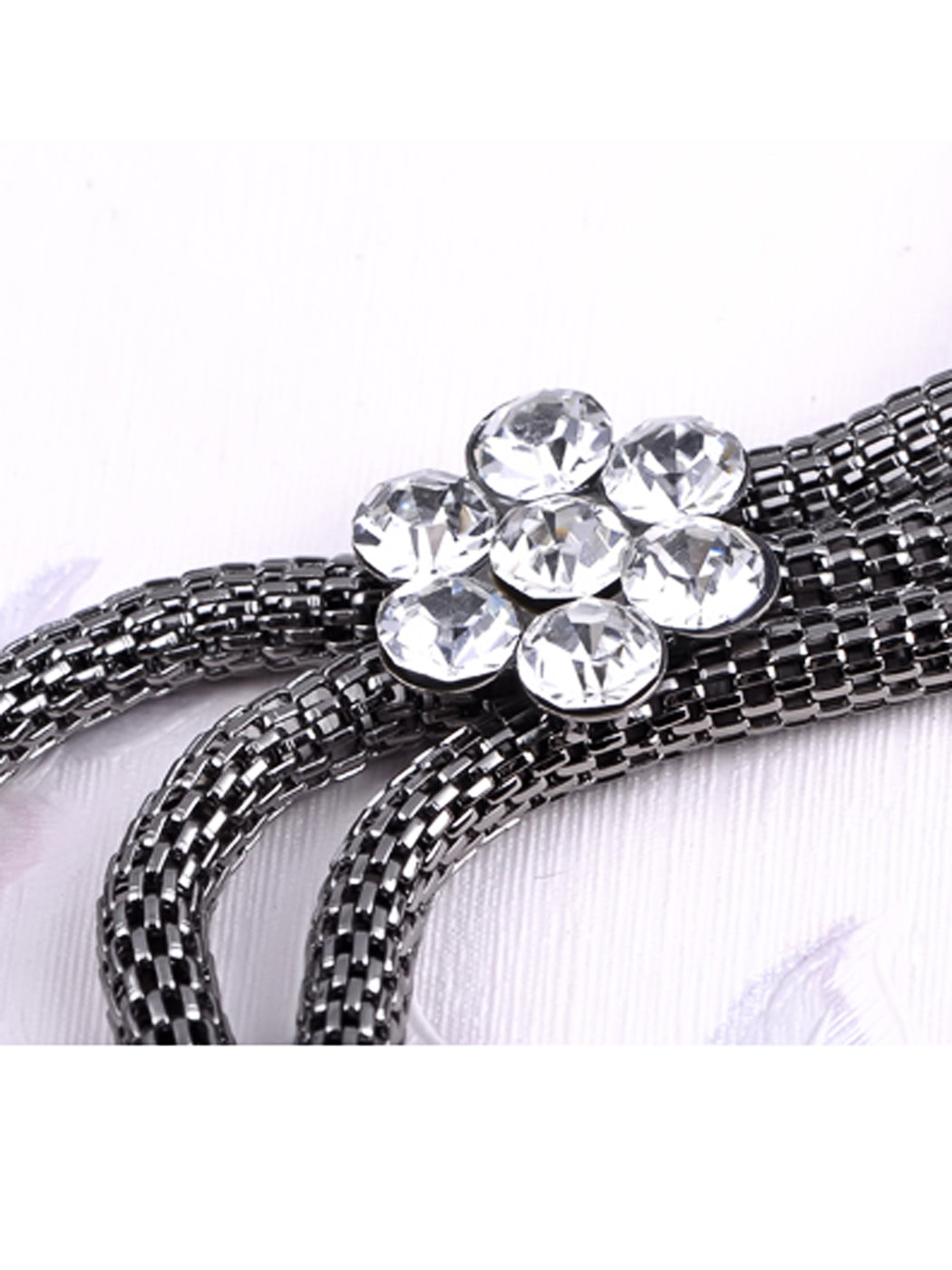 Five Flowers To The Face Gun Cross Coil Chained Belt