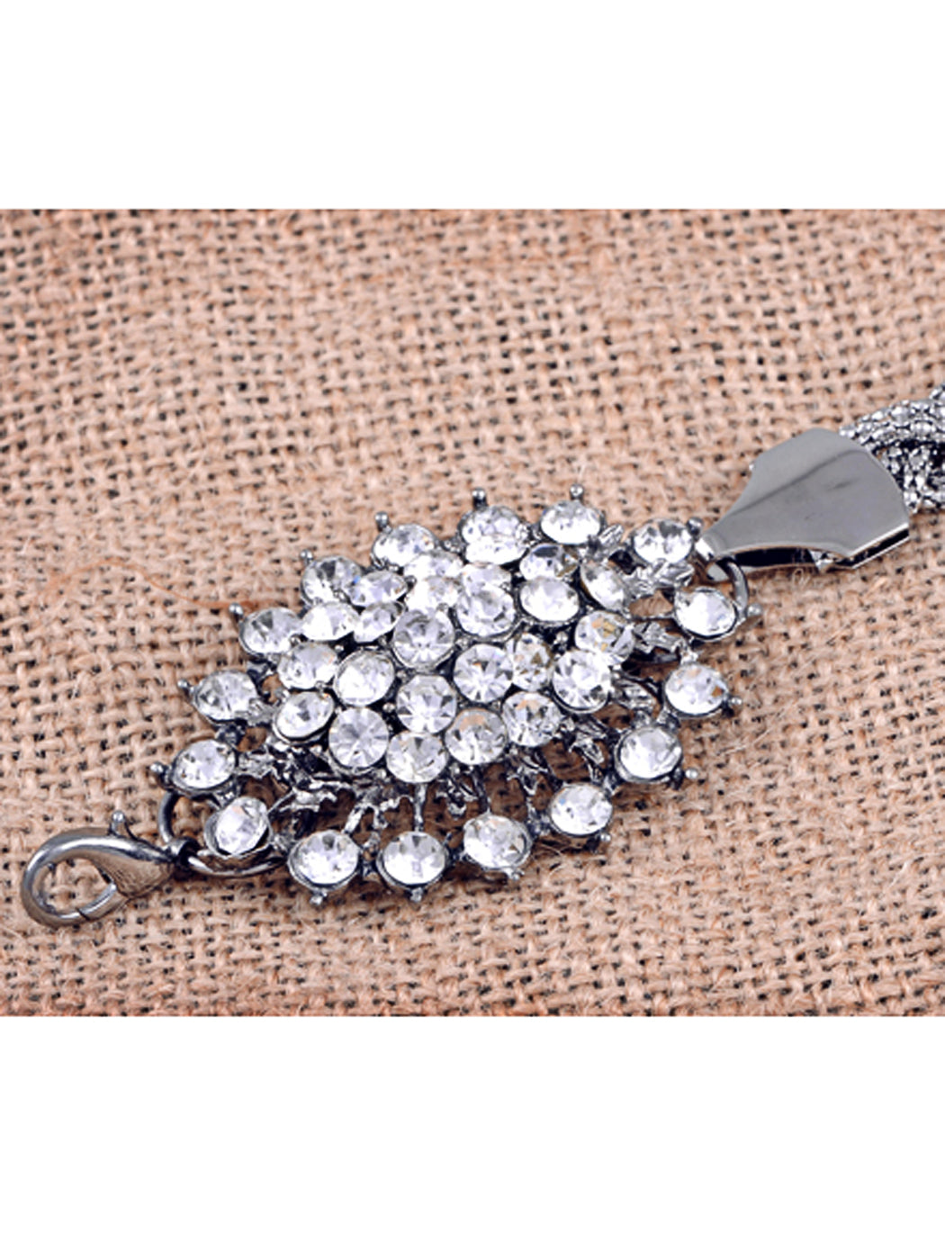 Five Flowers To The Face Gun Cross Coil Chained Belt