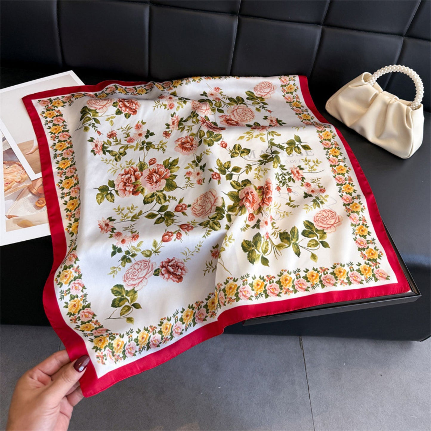 Vintage Floral Print Satin Feel Square Scarf Elegant Lightweight Fashion Neck Hair Scarf 27.5¡Á27.5 Inches