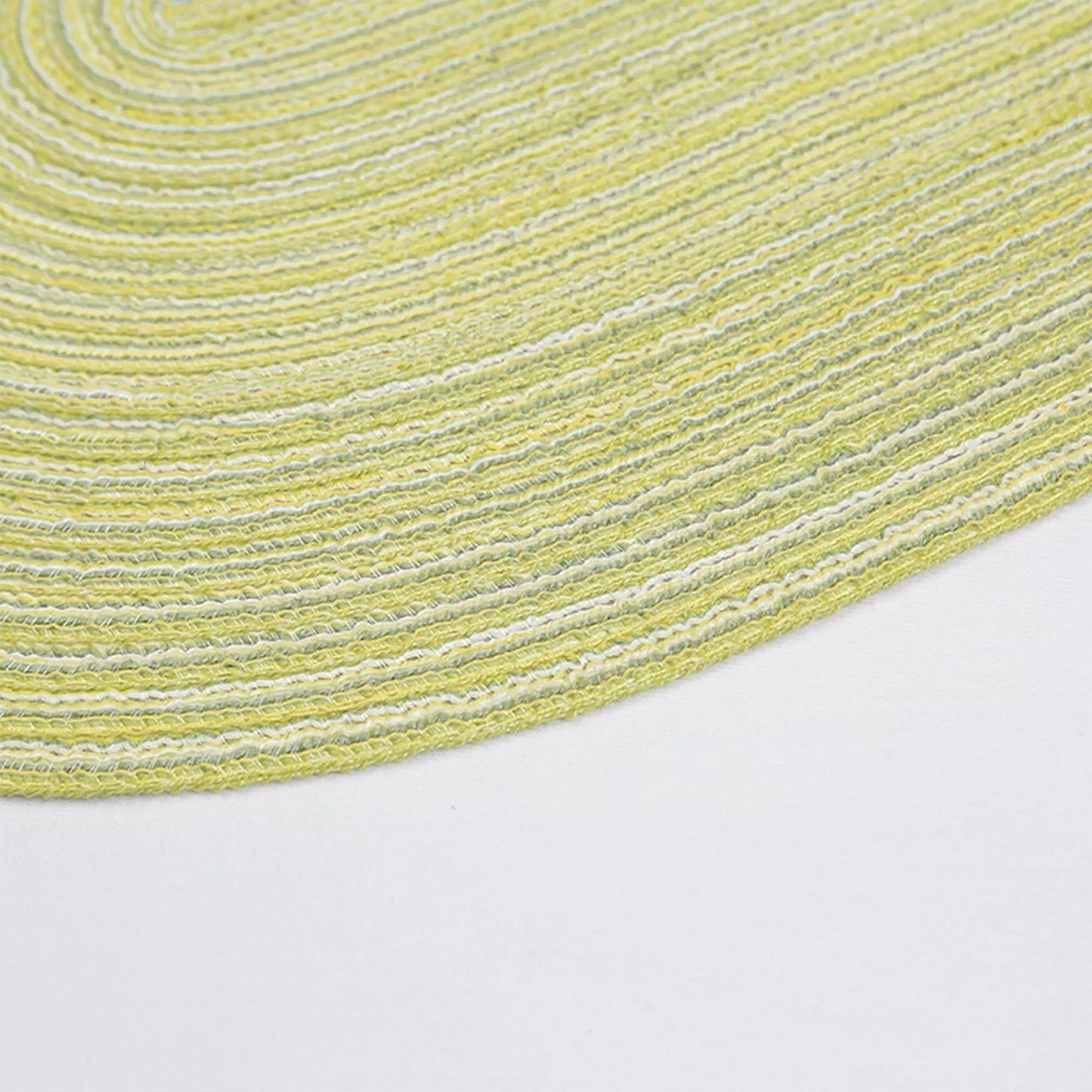 4 Piece Oval Braided Placemats Woven Heat Resistant Dining Table Mats Washable Kitchen Place Mats