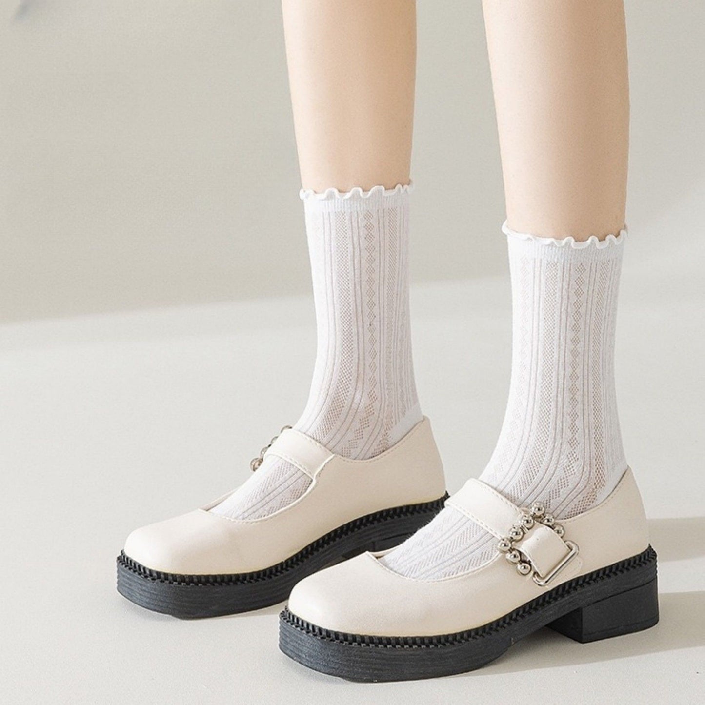 Ribbed Crew Socks with Ruffle Lettuce Trim Soft Stretch Knit Comfortable Everyday 5-Pack