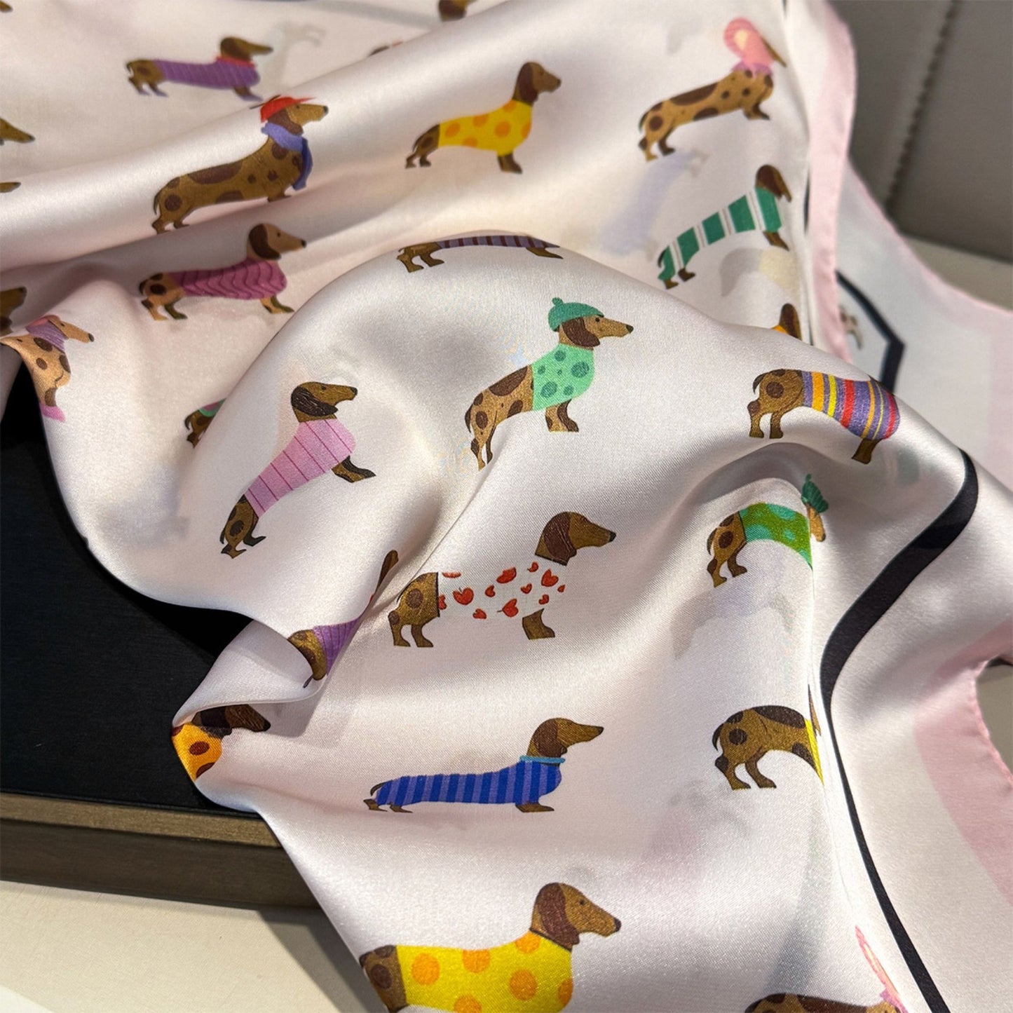 Cute Dachshund Print Satin Feel Square Neck Scarf Fashion Hair Scarf Bandana 25.5¡Á25.5 Inches