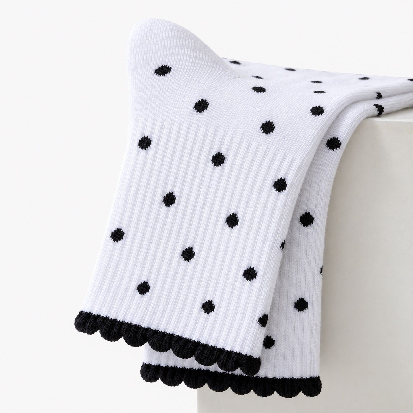 Non Slip Grip Crew Socks 3 Pair Pack Polka Dot Ruffle Cuff