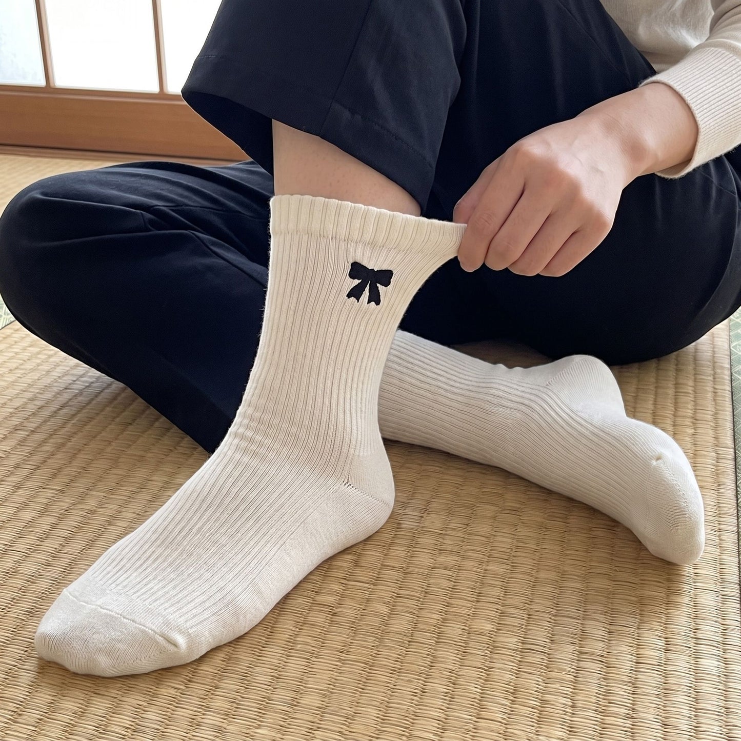 3-Pair Bow Embroidered Crew Socks Set, Ribbed Knit Casual Hosiery