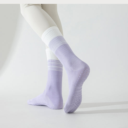 2-Pair Set Gradient Mid-Calf Grip Socks with Soft Seamless Toe and Anti-Slip Bottom for Yoga or Sneakers