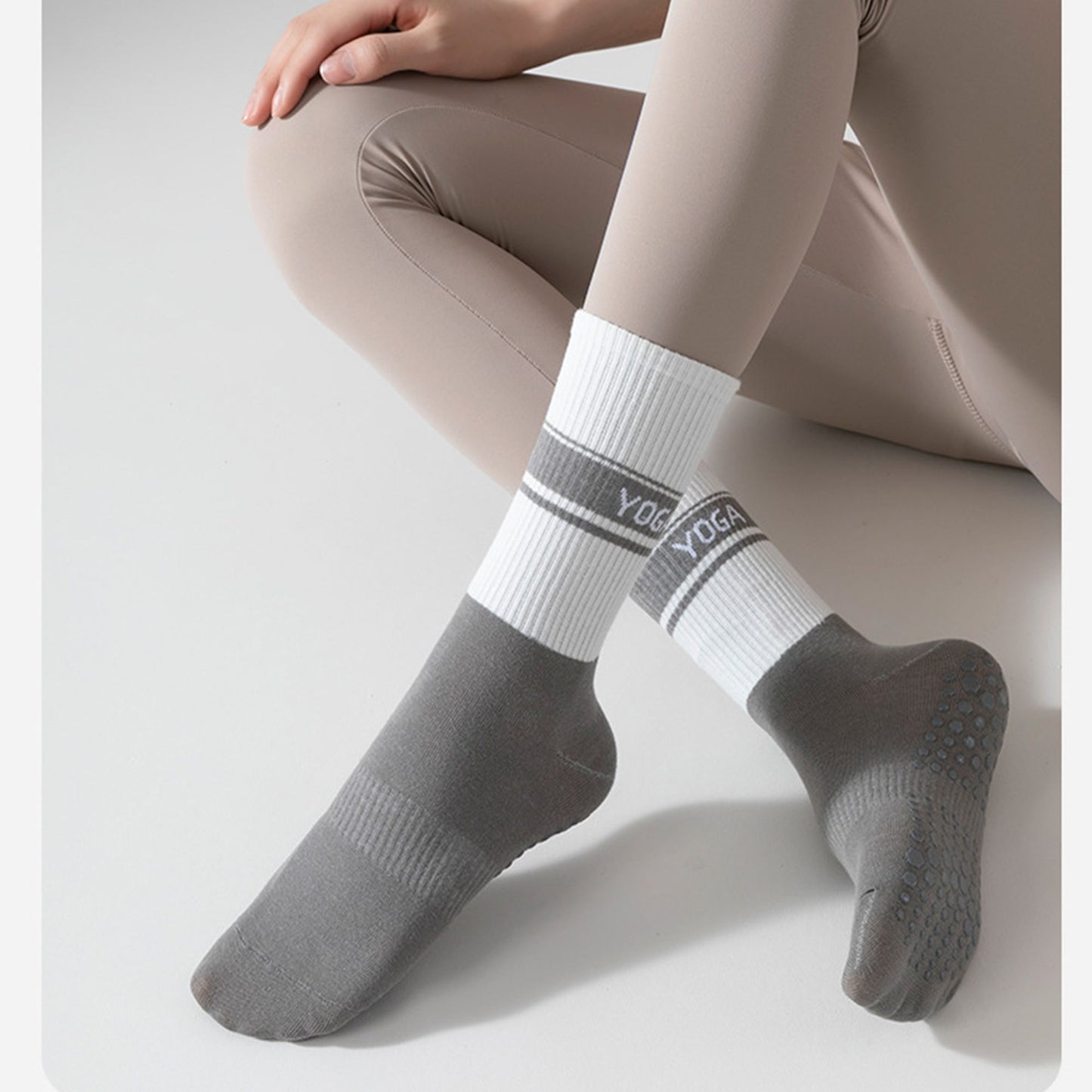 3 Pairs Non-Slip Yoga Crew Socks Soft Cotton Grip Sole Ribbed Cuff for Fitness