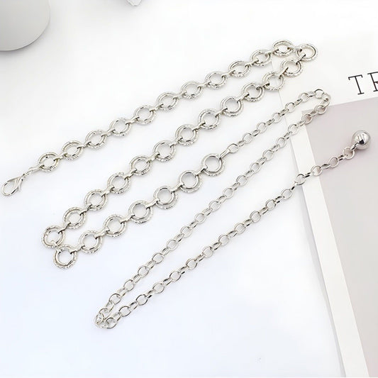 Textured Circle Link Waist Chain Belt with Adjustable Fit and Dangling Charm Accent for Layered Stylish Detail 43x0.6in