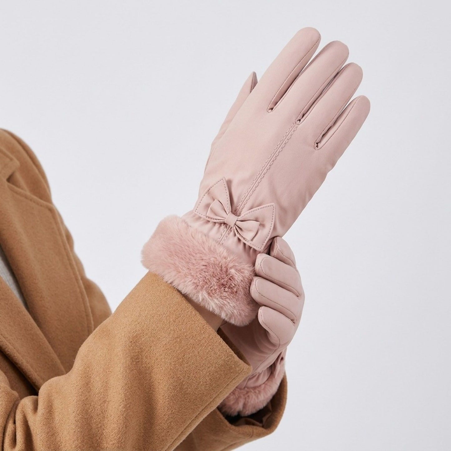 Winter Gloves with Faux Fur Cuffs and Bow Detail 9.8 x 4.7in