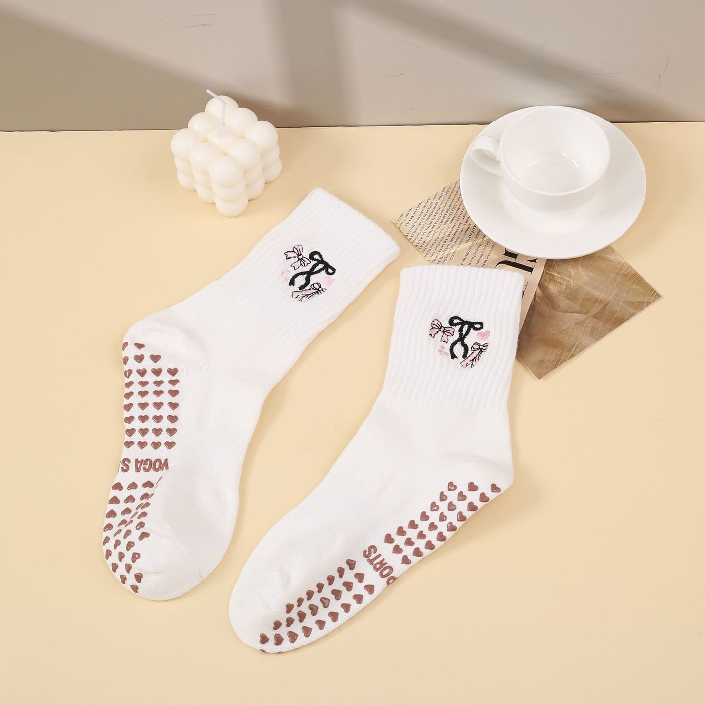 Non Slip Grip Yoga Socks Cute Embroidered Pilates Socks Crew Socks for Yoga Barre Dance 2 Pack
