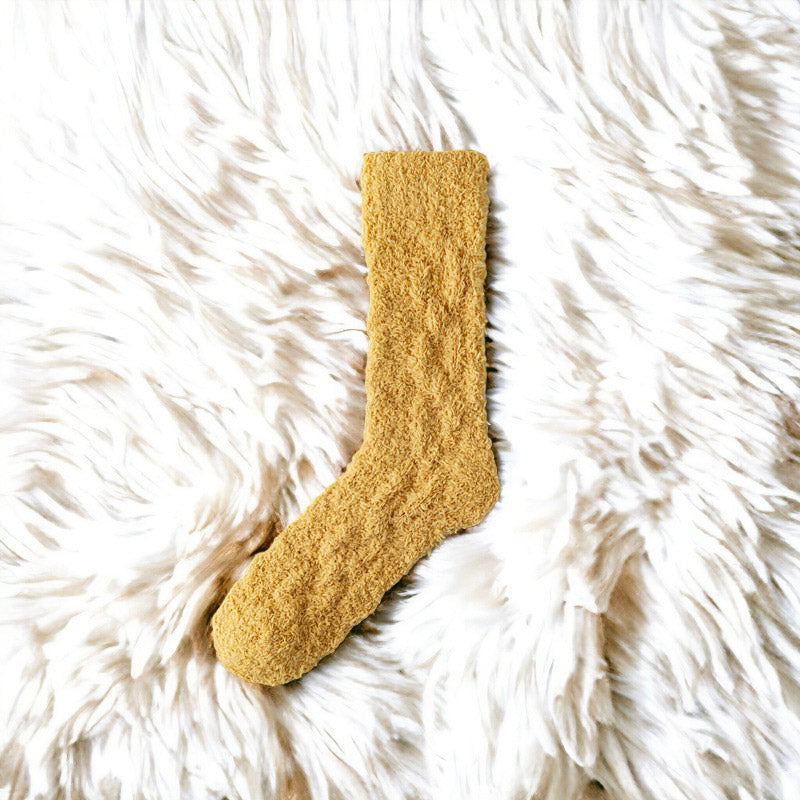 Mid-Calf Coral Velvet Socks For Women