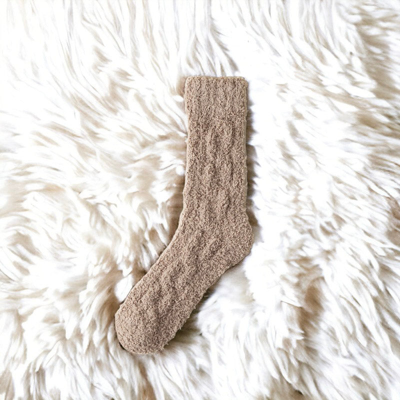 Mid-Calf Coral Velvet Socks For Women