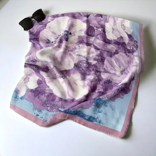 Large Beardless Floral Printed square scarf