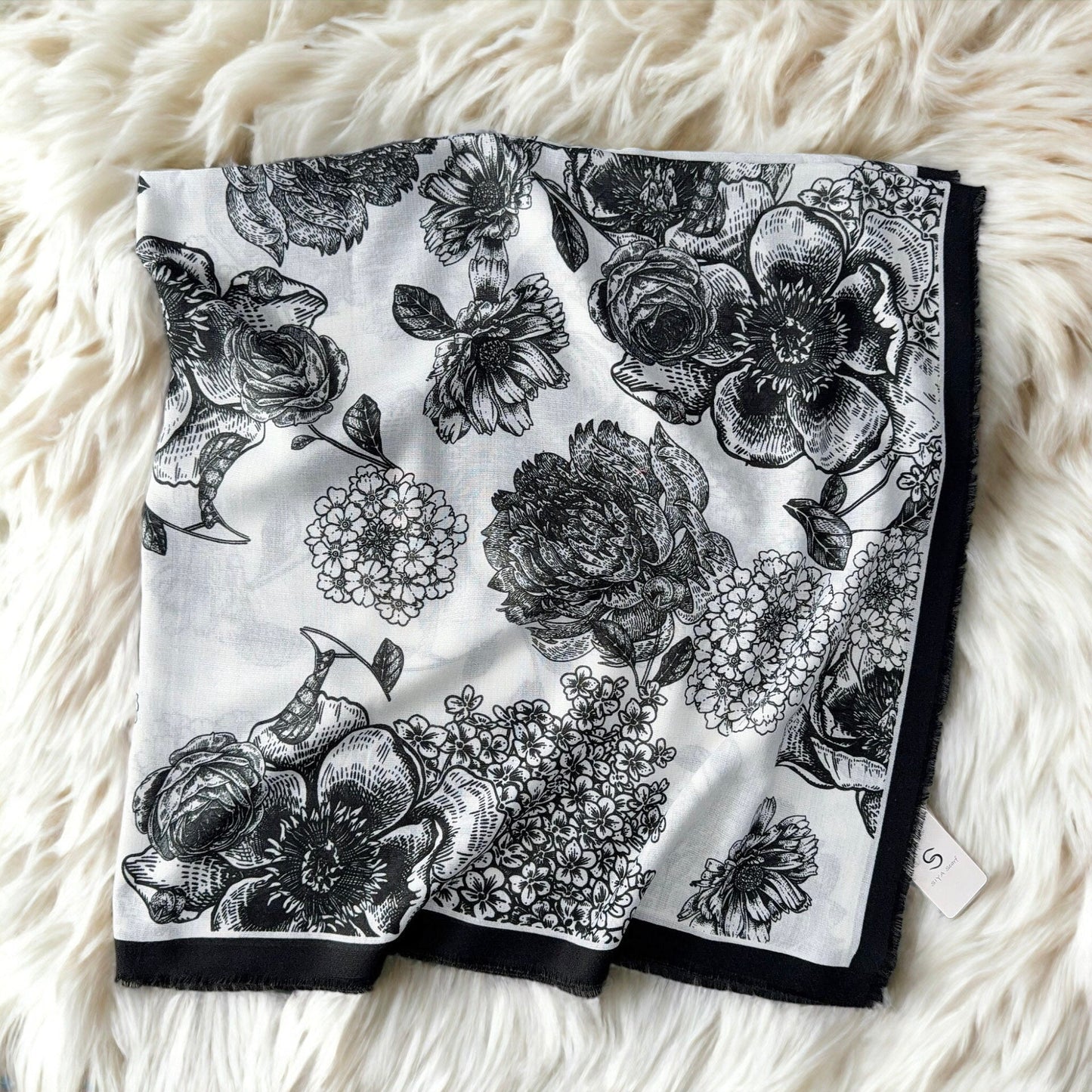 Light Luxury Floral Printed Large Square Scarf With Loose Beard